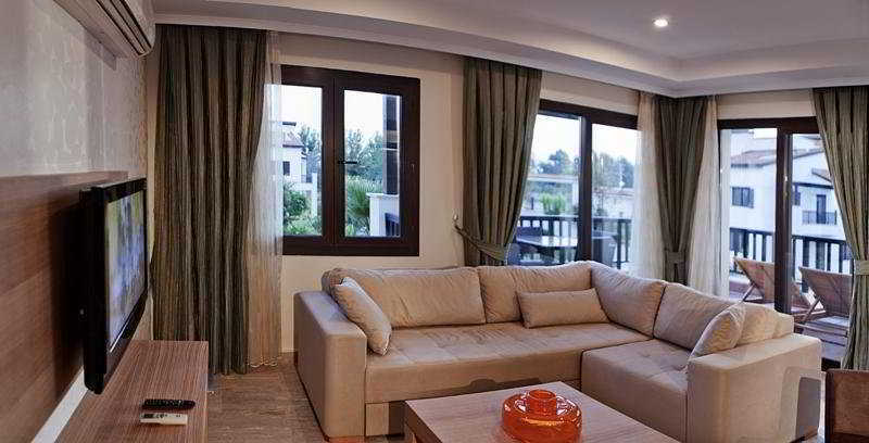 River Garden Residence Kadriye Bagian luar foto